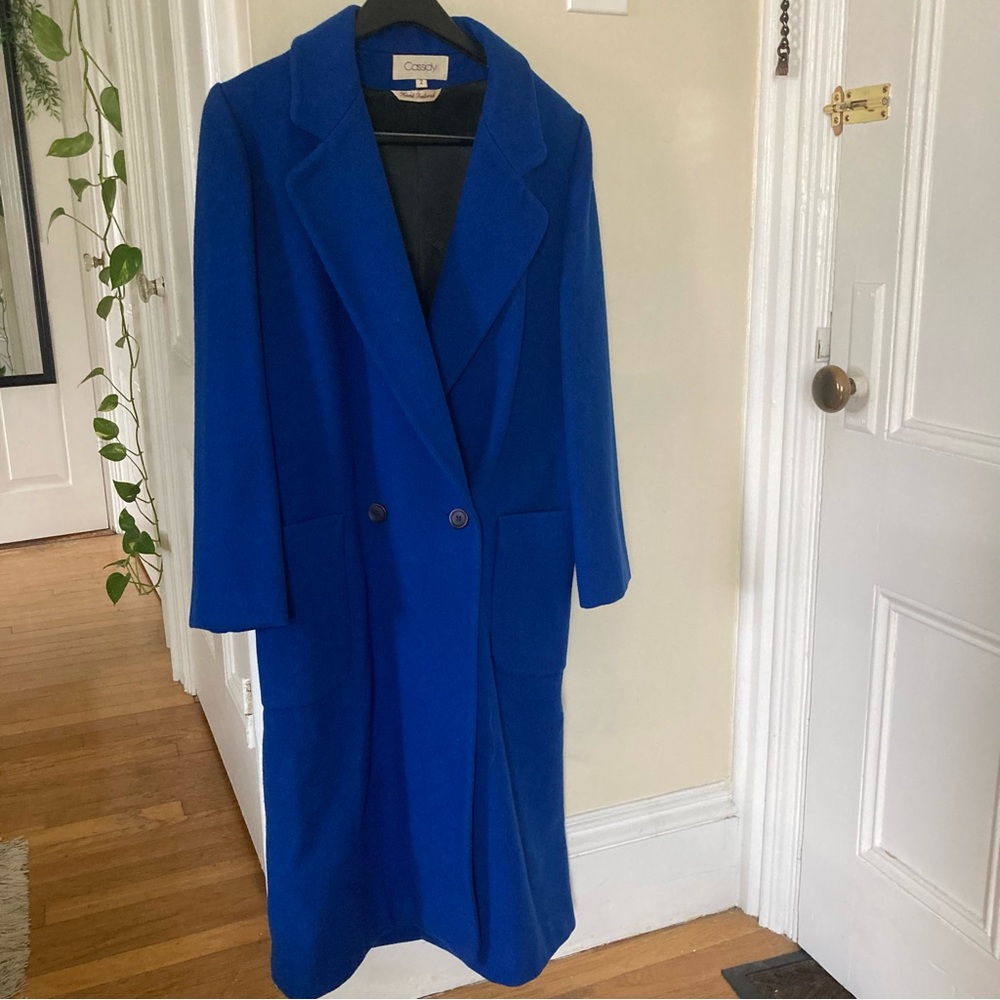 Sold🥶 - Picture 3 of 6